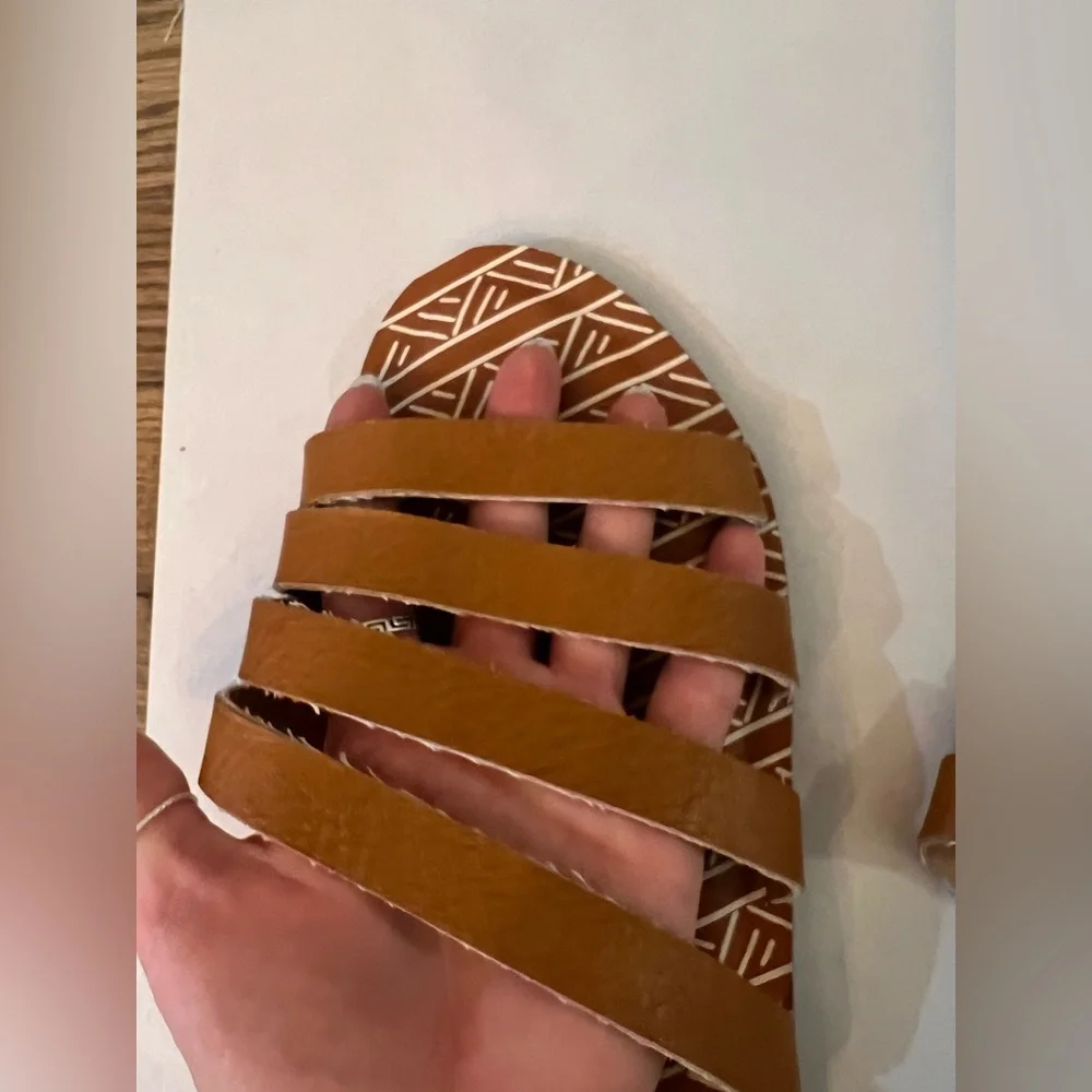 Lucky Brand Anika Strappy Leather Sandal- Size 10